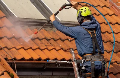 Démoussage et hydrofuge de toiture à Nolléval